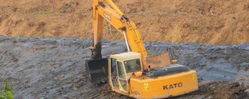 挖掘机常见故障及维修挖掘机操作证在哪里办理