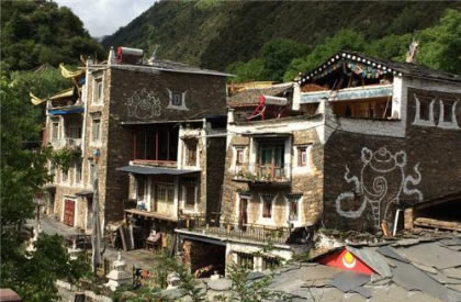 藏民族的楼房有什么特点？