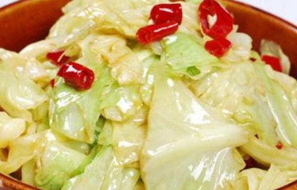 包心菜怎么做好吃 包心菜的家常做法教程