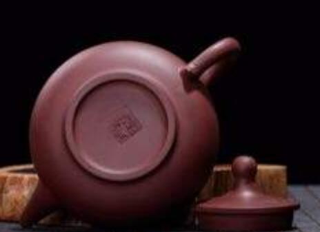 红泥壶和紫砂壶的区别