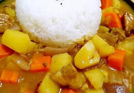 咖喱粉如何做咖喱饭