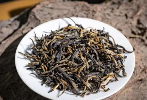  陈茶叶能用来做什么？新茶陈茶怎么区分？